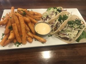 Avocado tacos at O'cado in Sherman Oaks