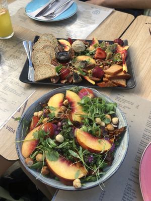 The ‘Julia’ bowl and the Abundatia cheese board - WOW   at Orteá - Vegan Collective in Lisbon