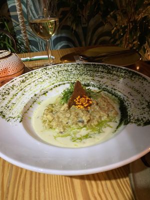 Oats and barley risotto with mushroom and fig at Orteá - Vegan Collective in Lisbon