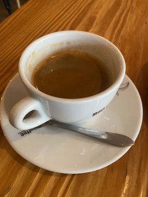 Coffee at Orteá - Vegan Collective in Lisbon