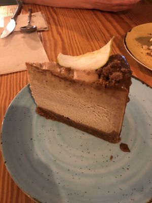 Chai Latte Cake (4,50€)  at Orteá - Vegan Collective in Lisbon