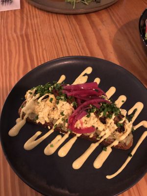 Bruschetta “Tofu Mess” (5,50€)  at Orteá - Vegan Collective in Lisbon