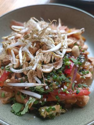 Pad Thai at Orteá - Vegan Collective in Lisbon