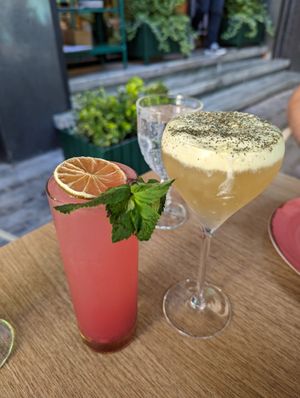 Cocktails at Orteá - Vegan Collective in Lisbon
