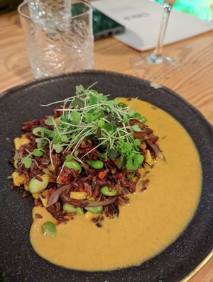 "Nomad" main (curry) at Orteá - Vegan Collective in Lisbon