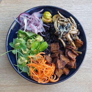 Tribo Bowl at Orteá - Vegan Collective in Lisbon
