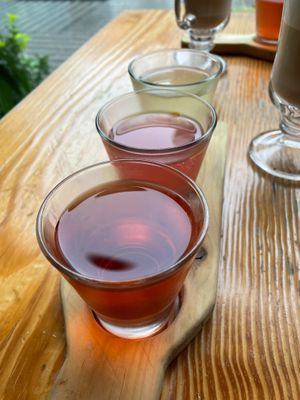 Brunch - Three combuchas at Orteá - Vegan Collective in Lisbon