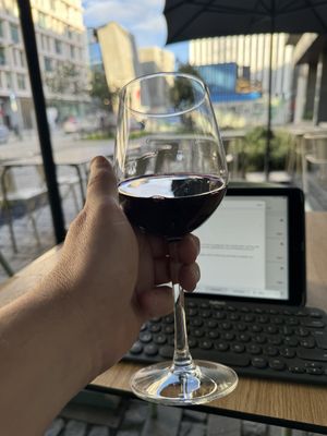 #fridayfeeling ❤️🌱🇵🇹  at Orteá - Vegan Collective in Lisbon