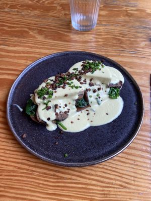 Tofu benedict toast  at Orteá - Vegan Collective in Lisbon