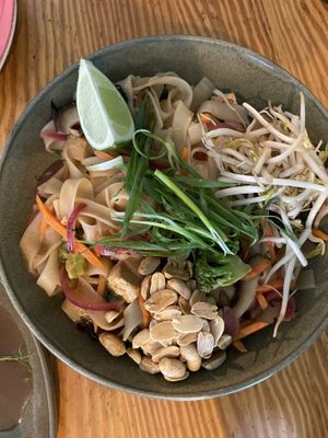 pad thai  at Orteá - Vegan Collective in Lisbon