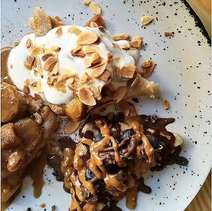 Waffles at Orteá - Vegan Collective in Lisbon