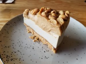 Peanut cake at Orteá - Vegan Collective in Lisbon