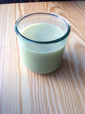 Juice of the day: avocado, basil and apple at Orteá - Vegan Collective in Lisbon