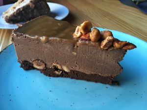 Dark chocolate and caramel at Orteá - Vegan Collective in Lisbon