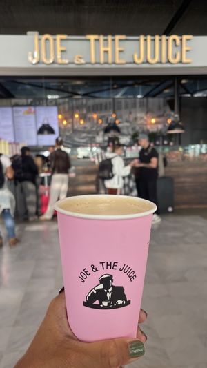   at NCE - Joe & The Juice - T1 in Nice