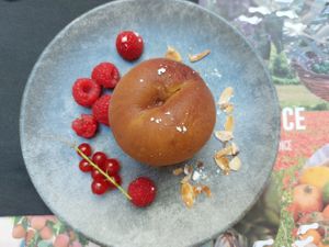 Verbena-poched peach at La Bohème in Arles