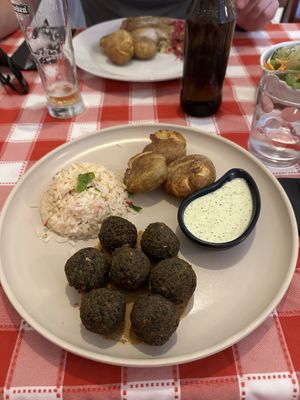   at Captain's Table in Terceira