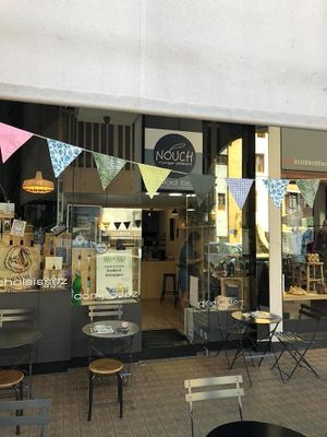 outside view at Nouch in Annecy