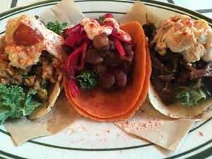 The one on the left is the best!!! at Para Taco - Maybe closed in Tokyo