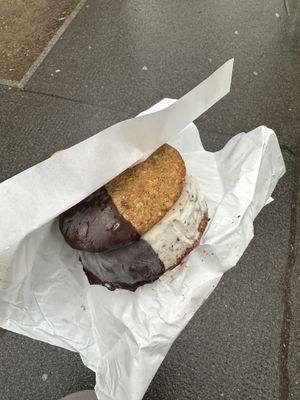   at Veganista Ice Cream VI in Vienna