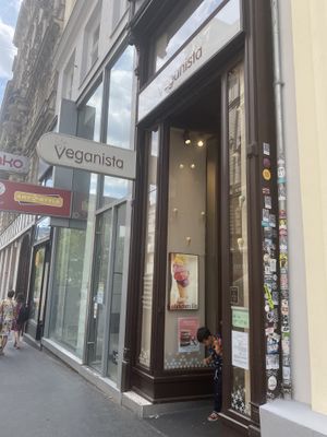   at Veganista Ice Cream VI in Vienna