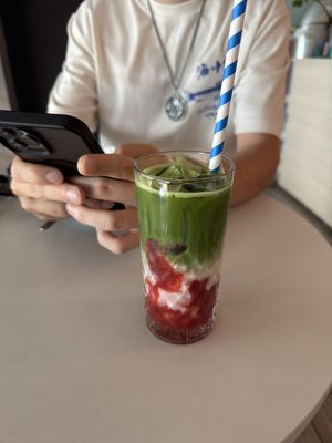 Iced strawberry matcha latte with oat milk  at Cakester Cafe in Krakow