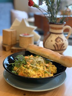 TOFUCZNICA z domowym pieczywem  at Vegan Spot in Elblag