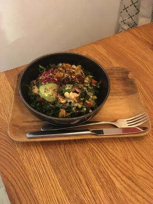 Kake Salad at Iss Dich Glücklich in Munich