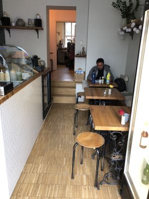 Only a few tables  at Iss Dich Glücklich in Munich