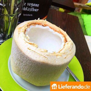 tropical coconut  at Rohkosteria in Frankfurt