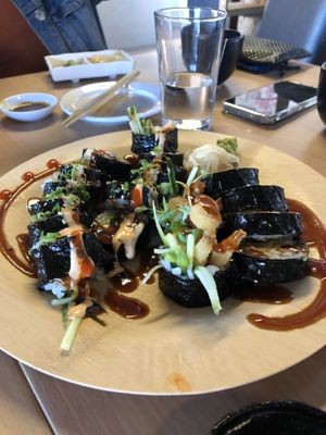 2 different sushi rolls on one plate #Veganuary at Kensho in Westminster