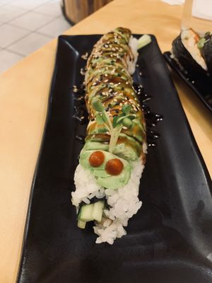 the caterpillar roll 👀 at Kensho in Westminster