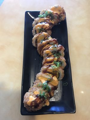 Cali roll  at Kensho in Westminster