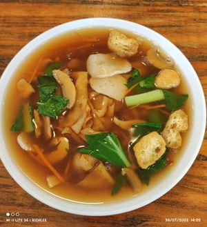 Hor Fun at True Veggie 实斋 in Central Singapore