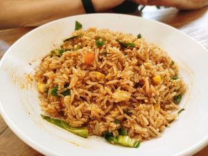 Again sambal fried rice ... 😋😊😋 at True Veggie 实斋 in Central Singapore