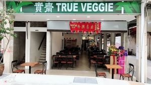 Shop front  at True Veggie 实斋 in Central Singapore