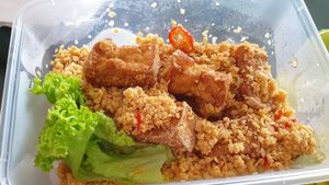 Cereal tofu was Great. I liked it! at True Veggie 实斋 in Central Singapore