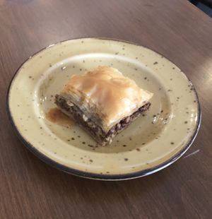 Vegan Baklava!! at Syrisch Eethuis Moushmoush in Arnhem