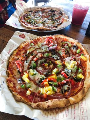 Pizza with all the toppings and bbq swirl at Mod Pizza in Annapolis