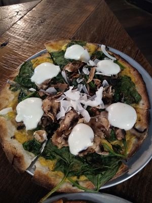 Las vegan at Otomat in Bruges