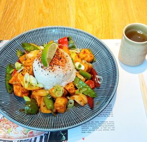Firecracker tofu with delightful green tea at Wagamama in Bury St Edmunds