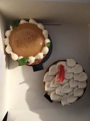 Pear pastry and and startelette (lemon)  at Oh Faon in Marseille