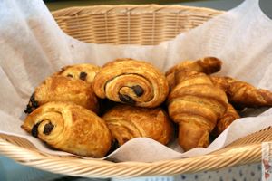 Croissants et chocolate bread at Oh Faon in Marseille