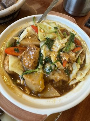 Braised bean curd, yellow fungus, cabbage  at Chi Lin Vegetarian in Kowloon