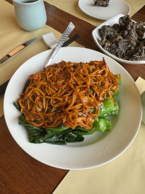 Seasonal greens w cordyseps  at Chi Lin Vegetarian in Kowloon