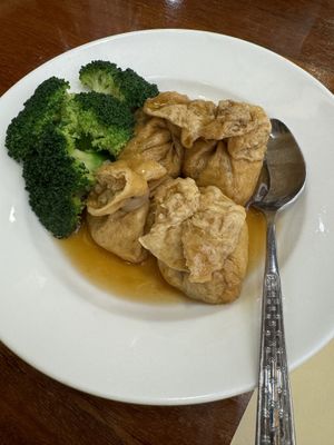   at Chi Lin Vegetarian in Kowloon