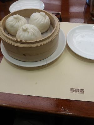 food at Chi Lin Vegetarian in Kowloon