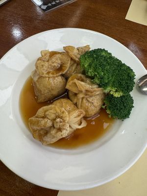 Beancurd patty  at Chi Lin Vegetarian in Kowloon