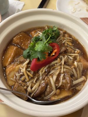   at Chi Lin Vegetarian in Kowloon