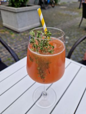 Grapefruit-Limo at Café Frida in Ulm